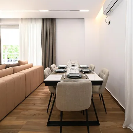 Platino Delux Lejlighed Durrës